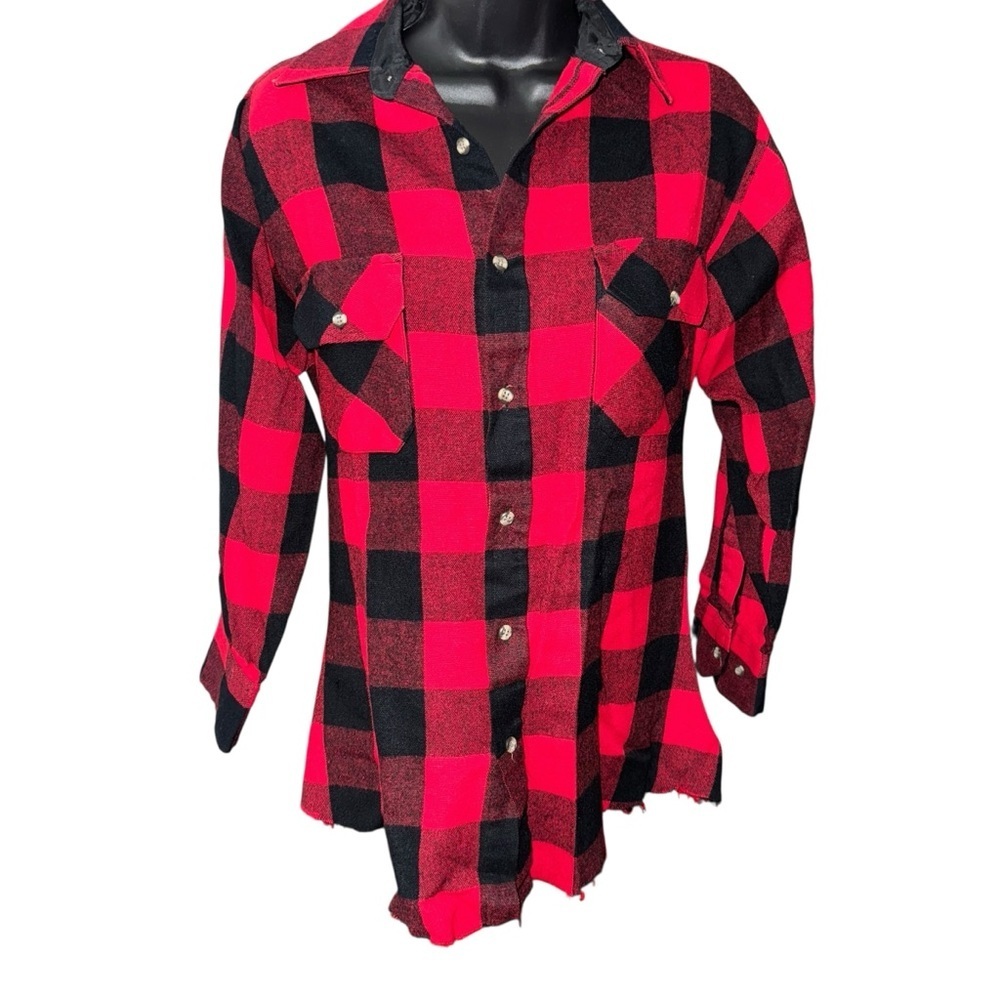Northwest Territory Women’s M Red Black Buffalo Plaid Button Down Flannel